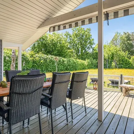 Waltraud - 500m From The Sea By Interhome